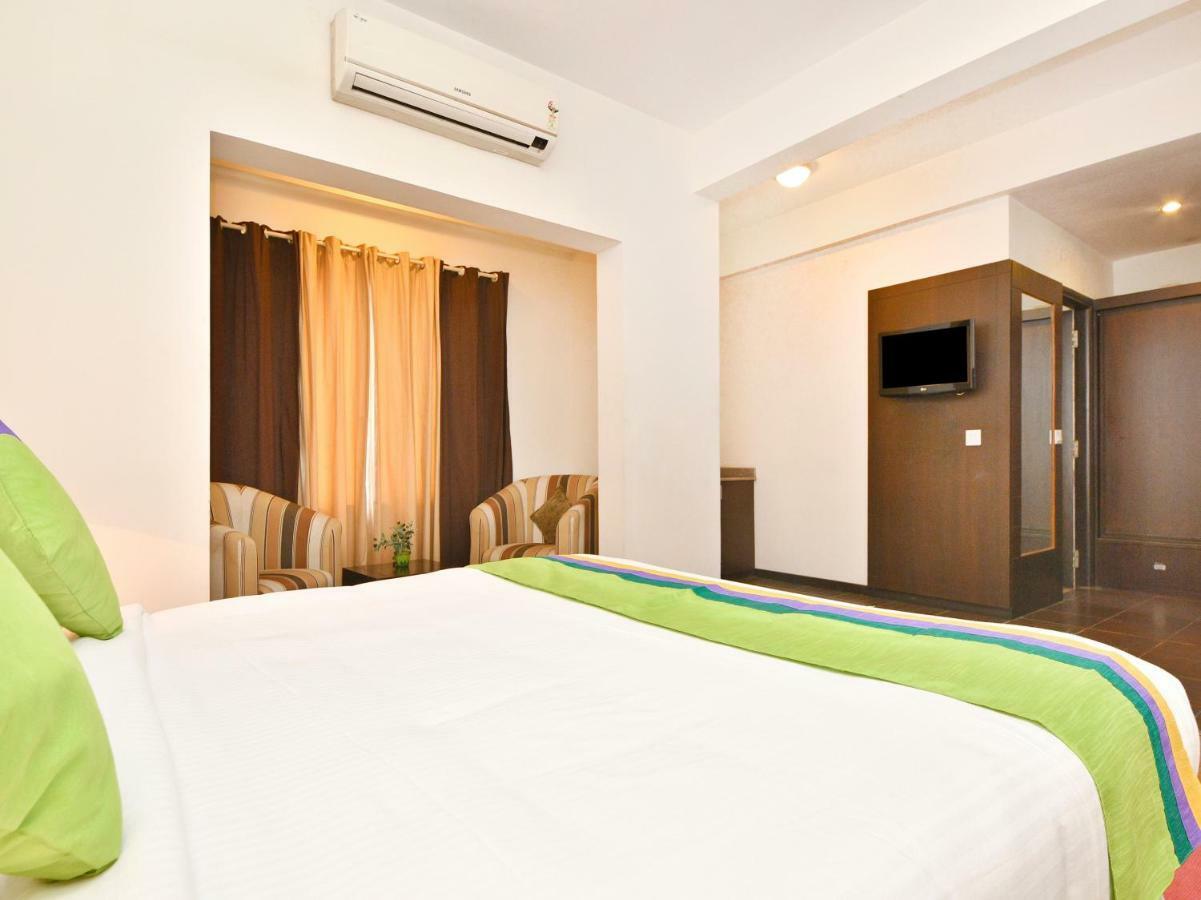 Treebo Trend Sterling Suites Inn Bangalore Exterior foto