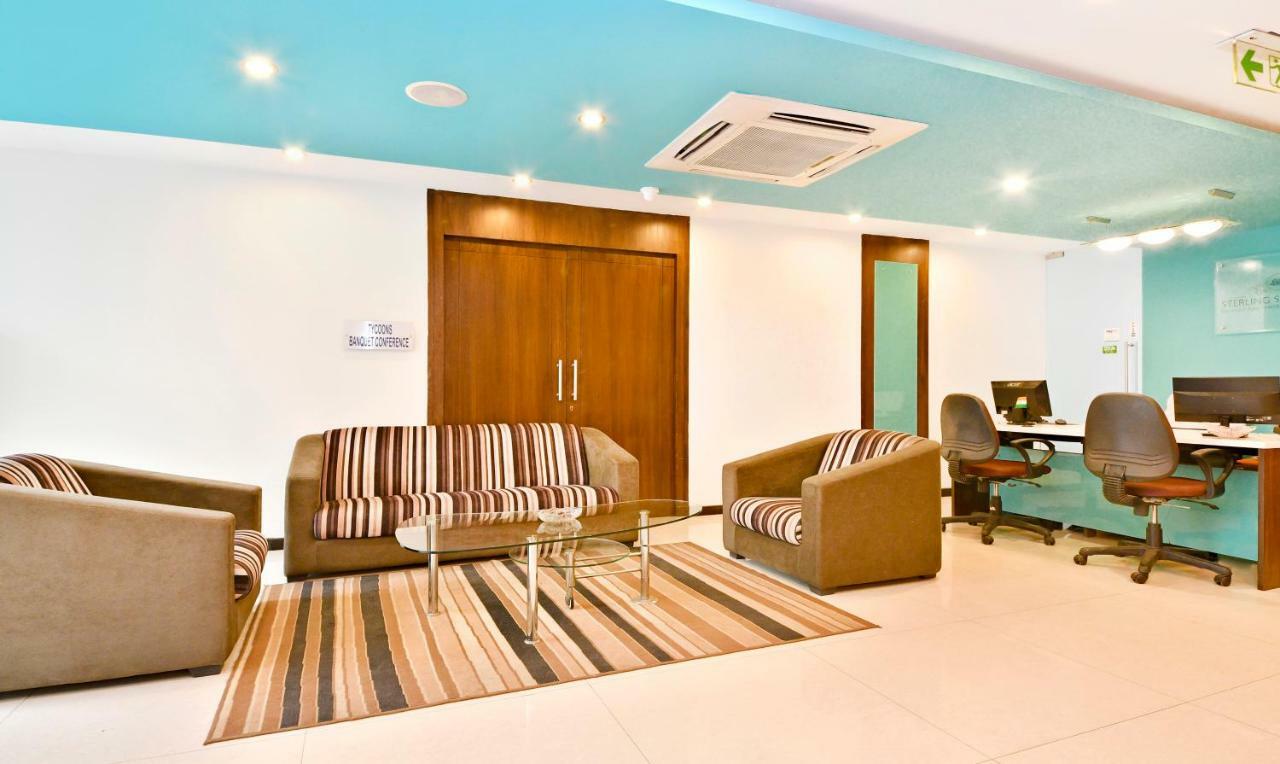 Treebo Trend Sterling Suites Inn Bangalore Exterior foto