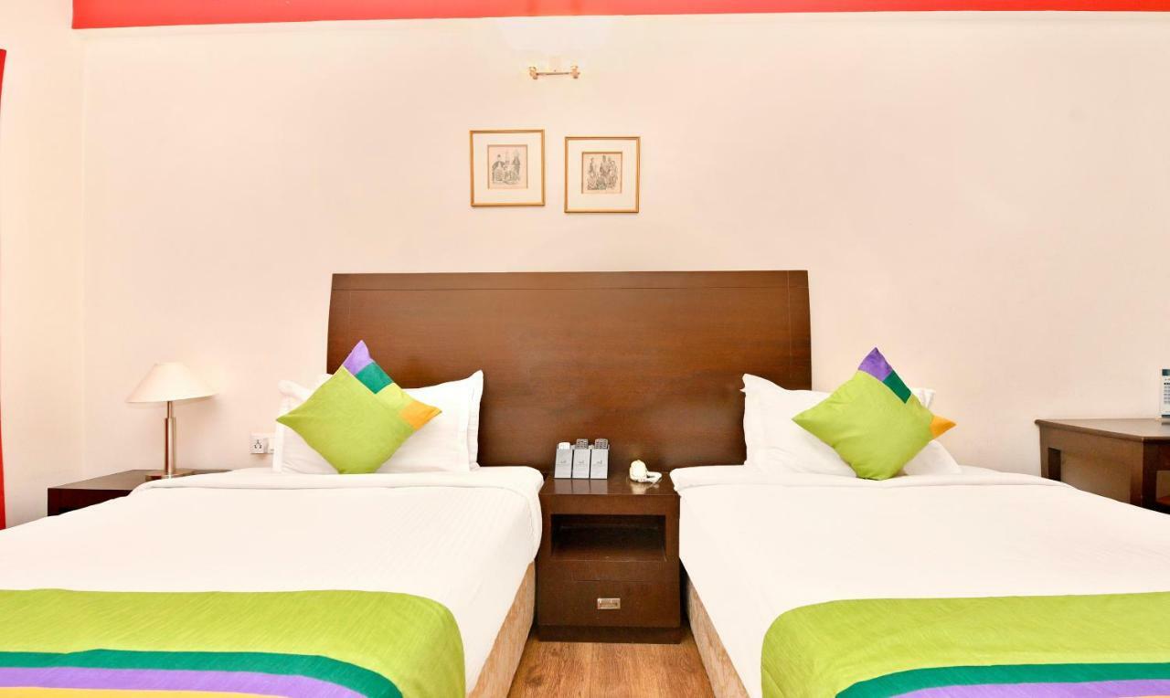 Treebo Trend Sterling Suites Inn Bangalore Exterior foto